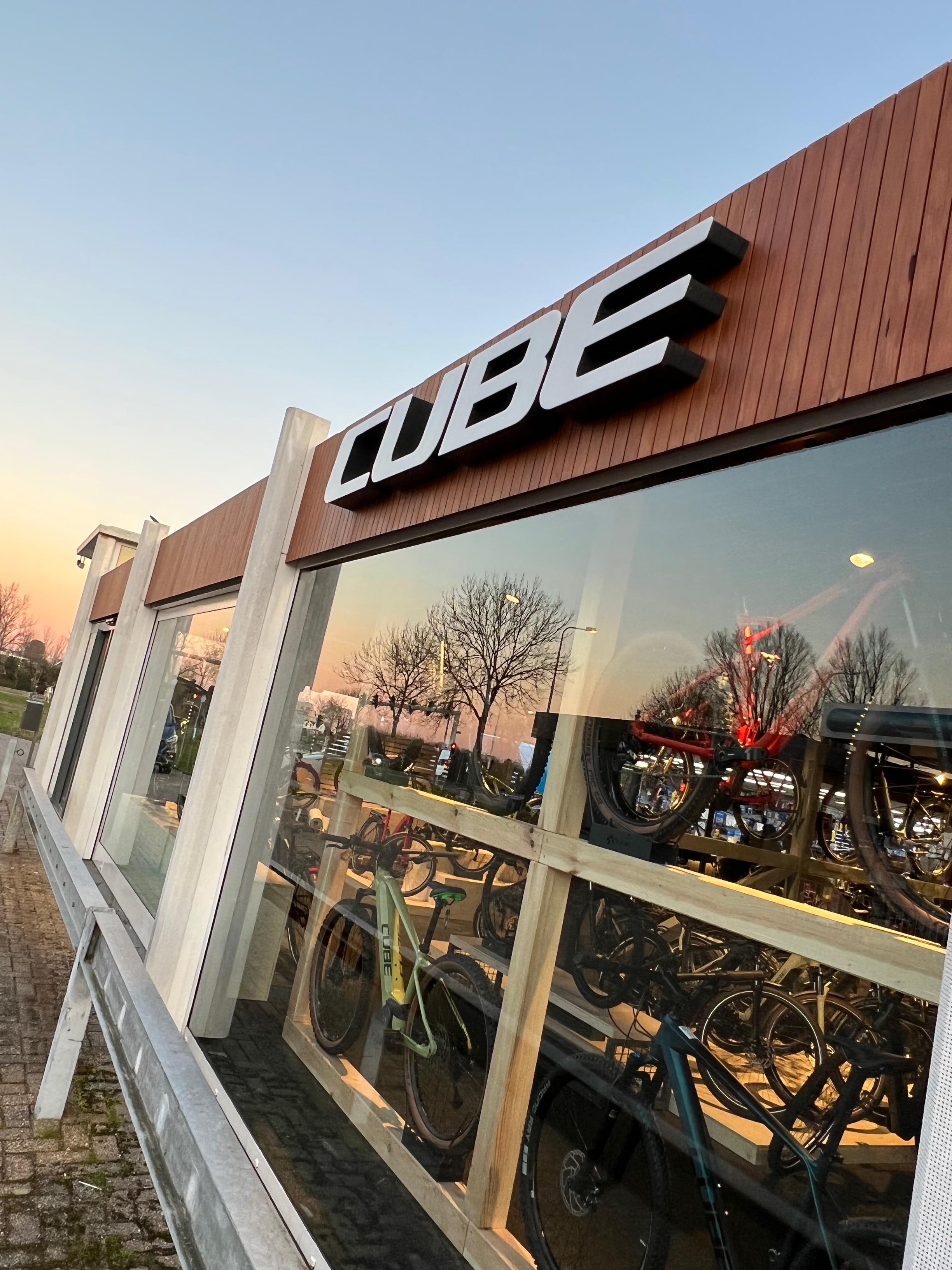 Nieuwe CUBE Store vestiging geopend in Middelburg Oneway Bike Newsroom